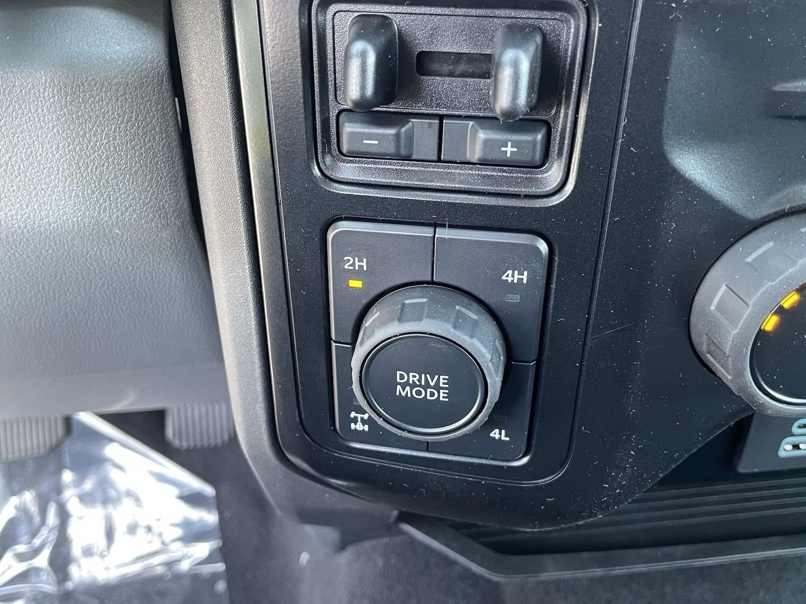 New 2024 Ford Super Duty F-350 SRW XL Crew Cab Truck for sale in Lincoln NE