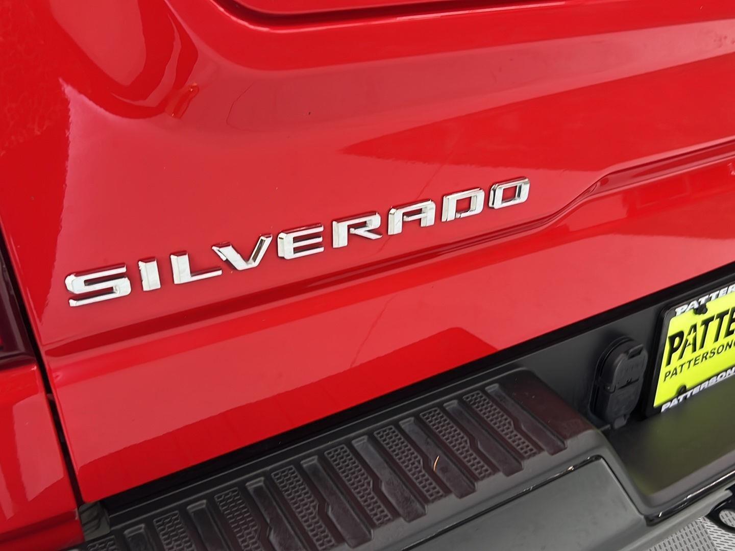 2023 Chevrolet Silverado 1500 RST photo 26