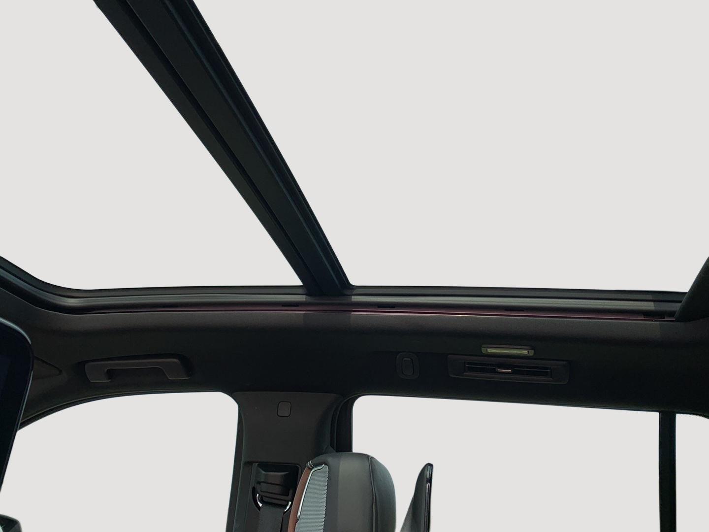 2016 Infiniti QX70 Base photo 49