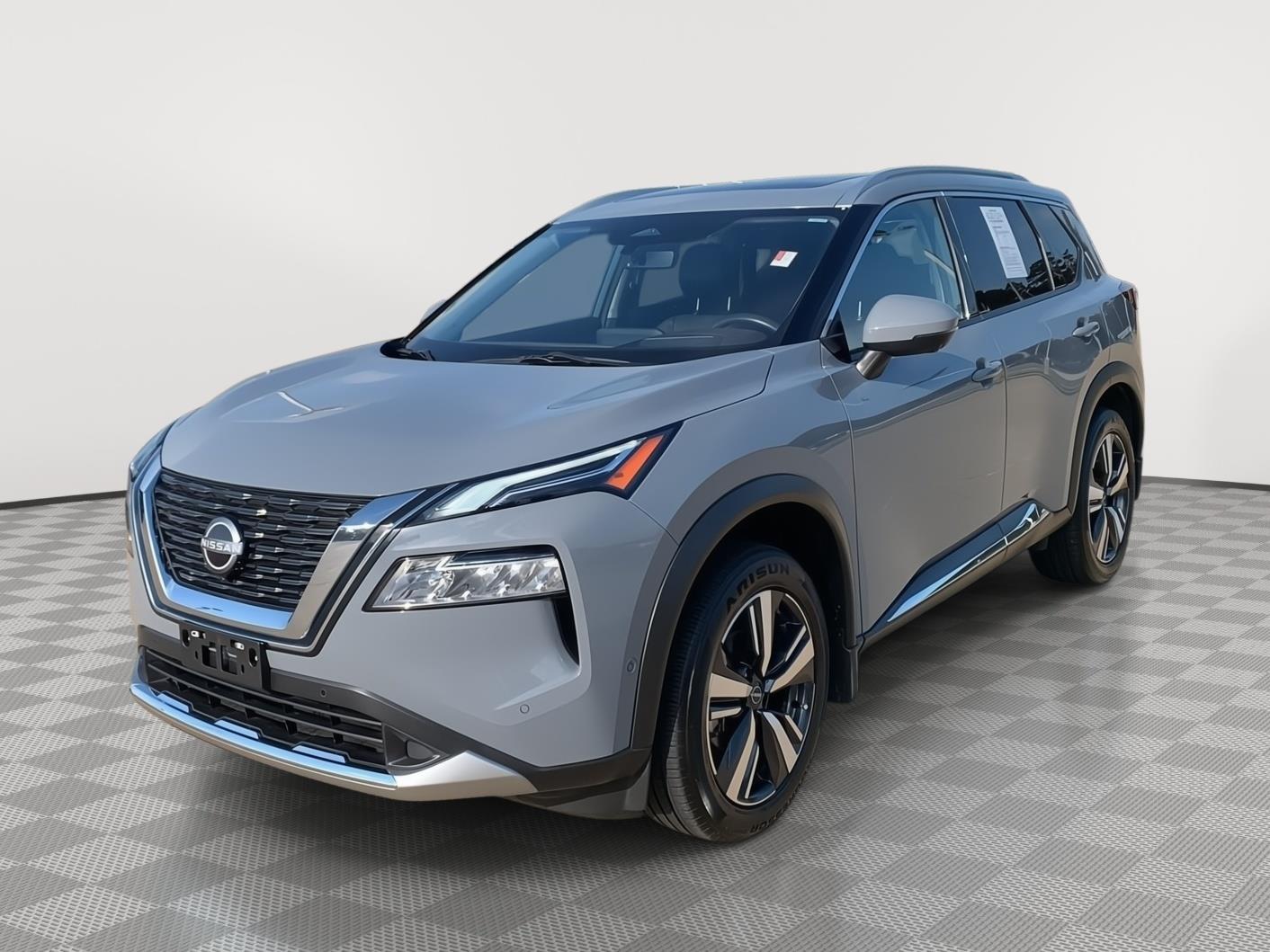 2023 Nissan Rogue Platinum photo 4