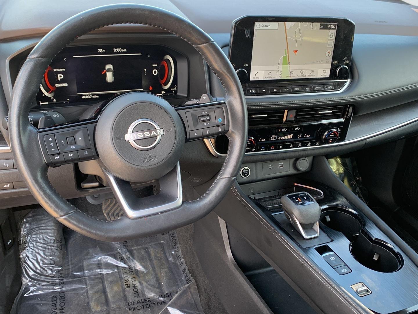 2023 Nissan Rogue Platinum photo 14
