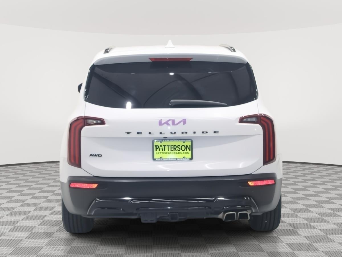 2022 Kia Telluride EX photo 3