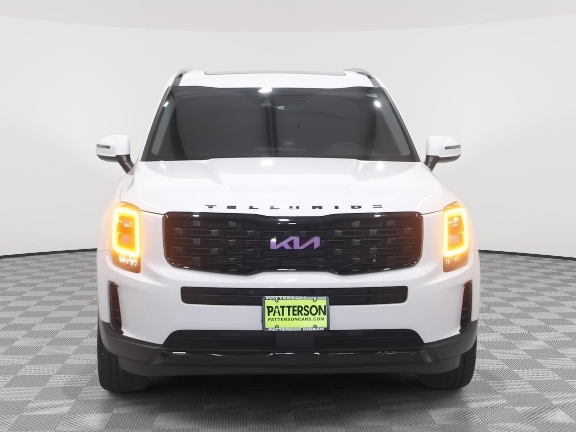 2022 Kia Telluride EX photo 2