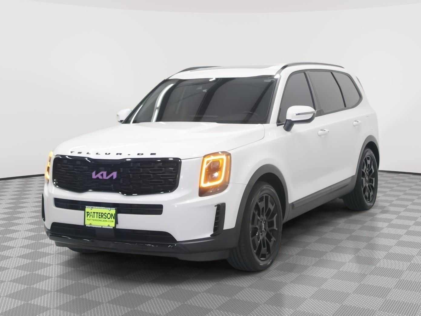 2022 Kia Telluride EX photo 4