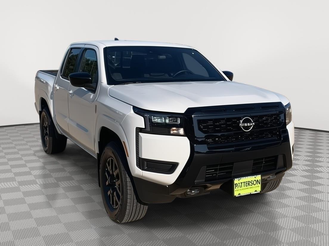 2026 Nissan Frontier SV's photo