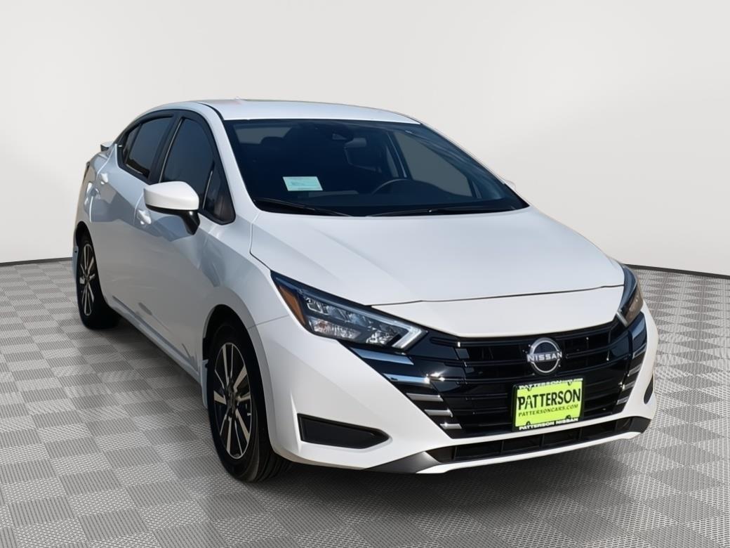 2025 Nissan Versa Sedan SV's photo