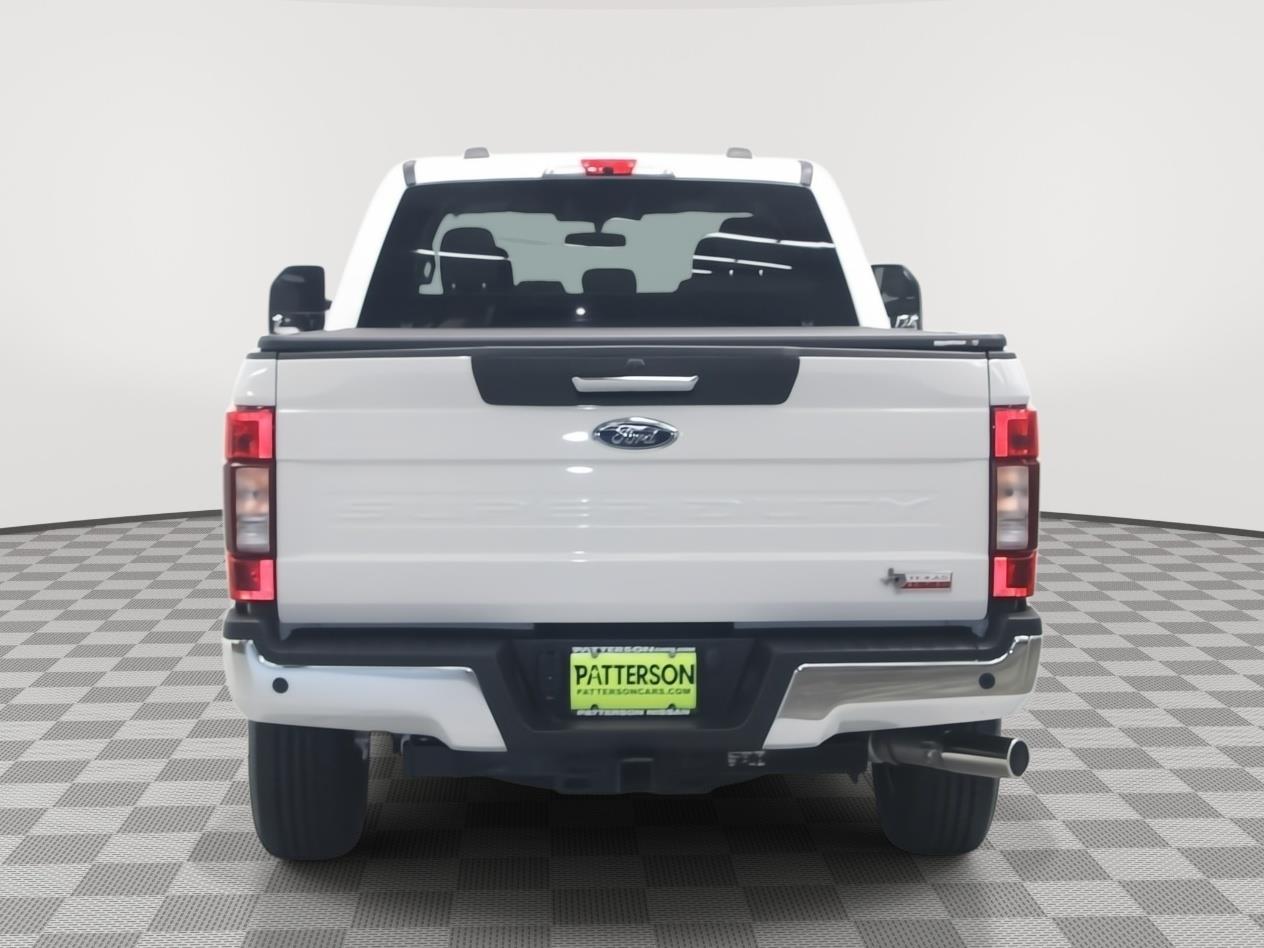 2022 Ford F-350 XLT photo 3