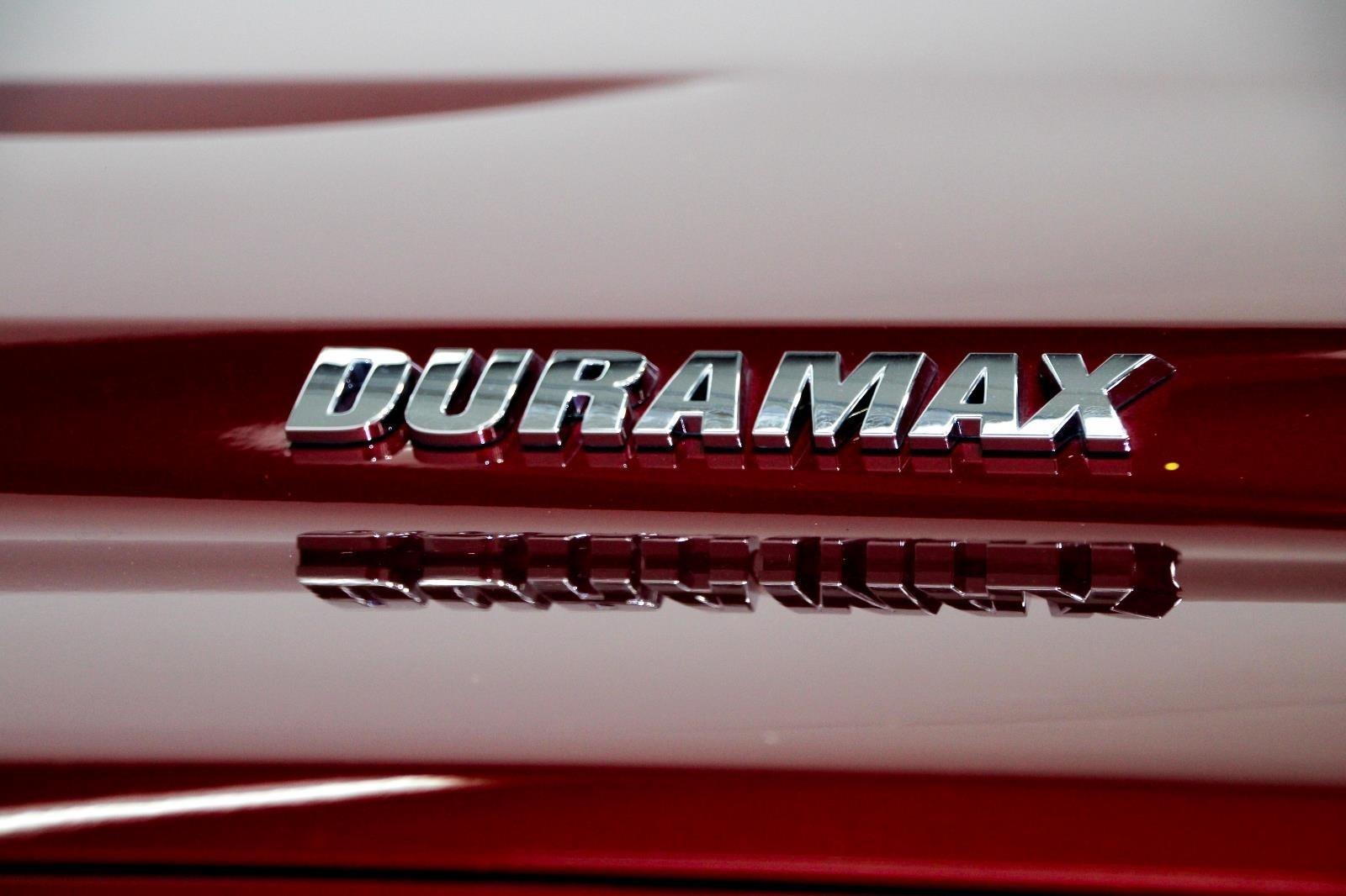 2022 Chevrolet Silverado 1500 LTZ photo 4