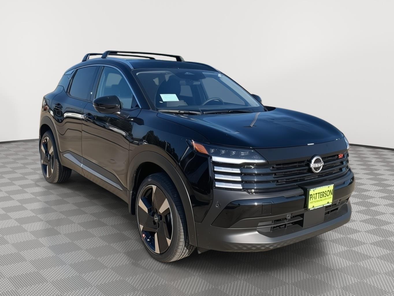 2026 Nissan KICKS SR AWD's photo