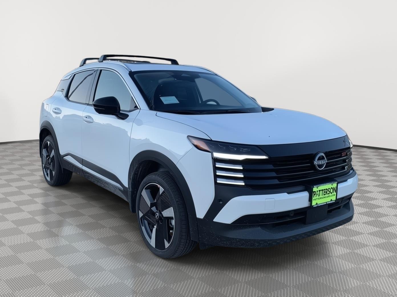 2026 Nissan KICKS SR's photo