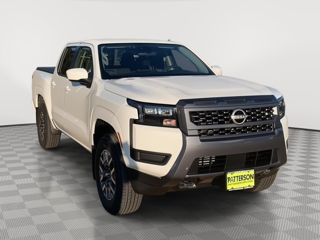 2026 Nissan Frontier SV's photo