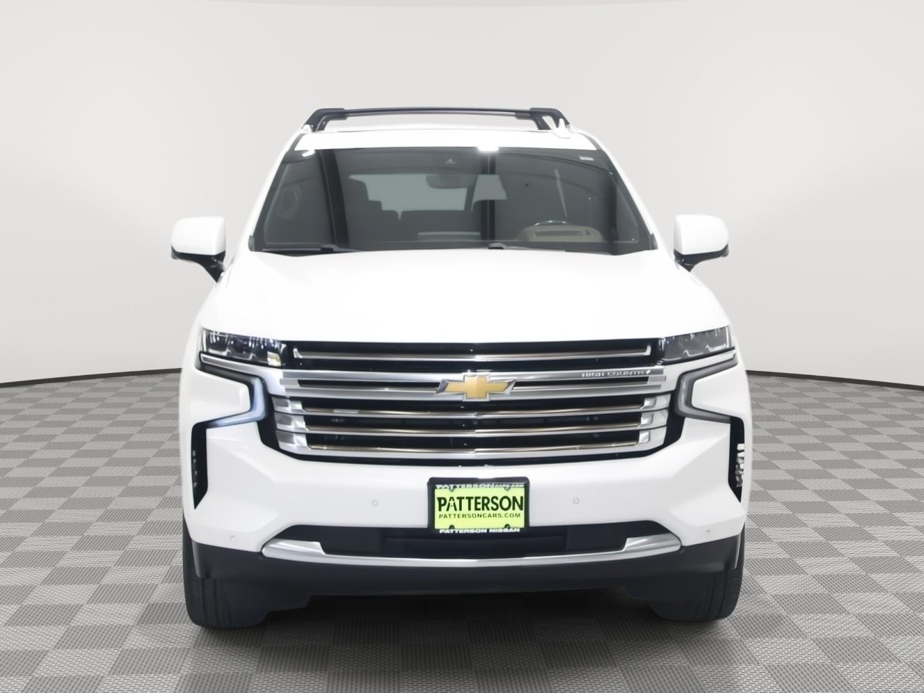 2022 Chevrolet Tahoe High Country photo 2