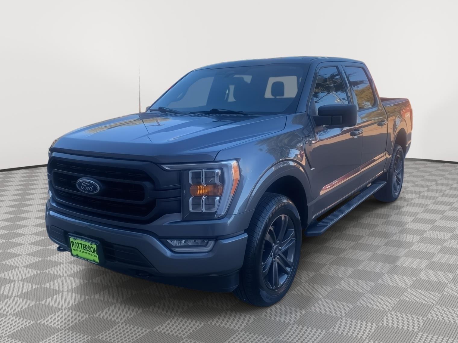 2023 Ford F-150 XLT photo 3