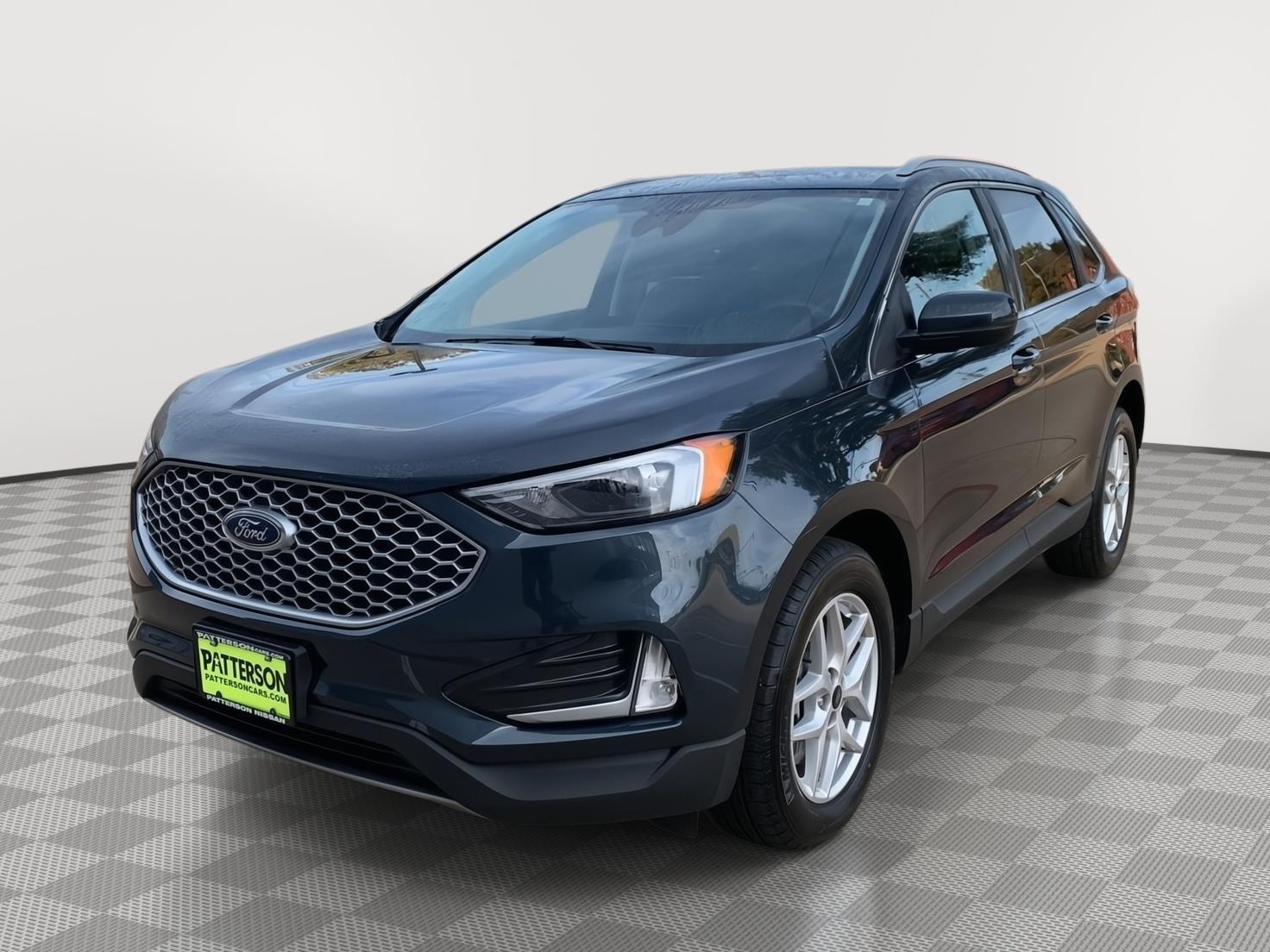 2023 Ford Edge SEL photo 4