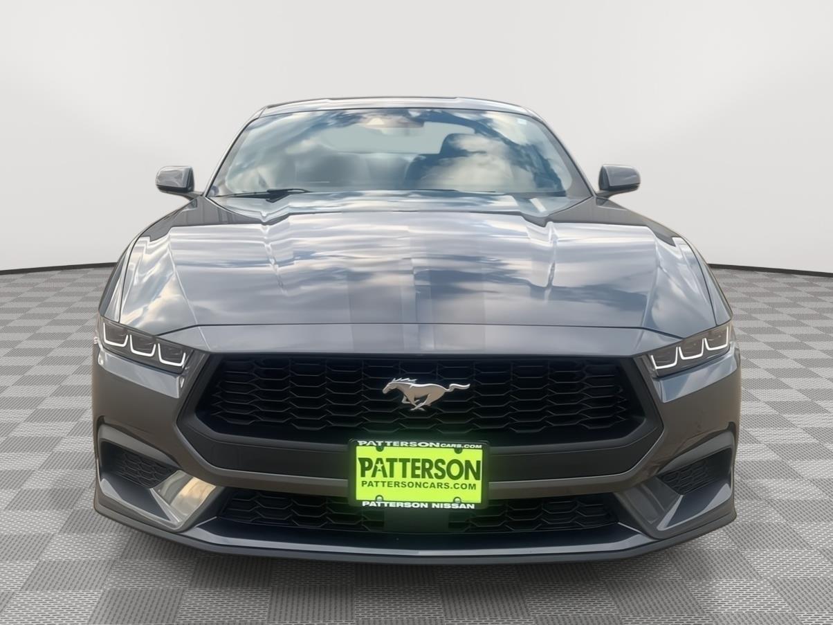 2024 Ford Mustang EcoBoost Premium photo 3