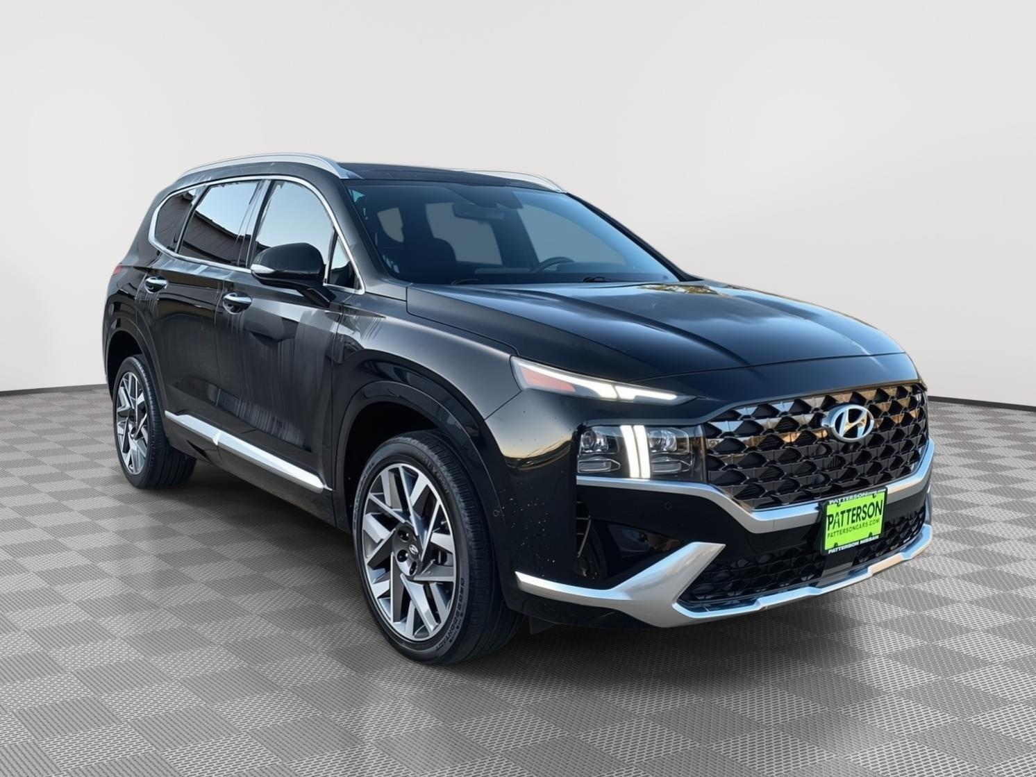 2022 Hyundai Santa Fe Calligraphy's photo