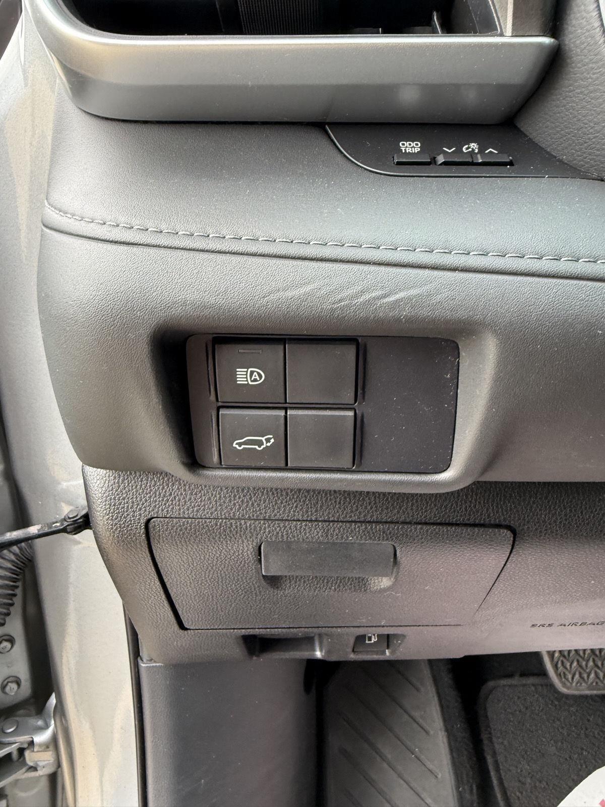2023 Toyota Corolla Hybrid SE photo 14