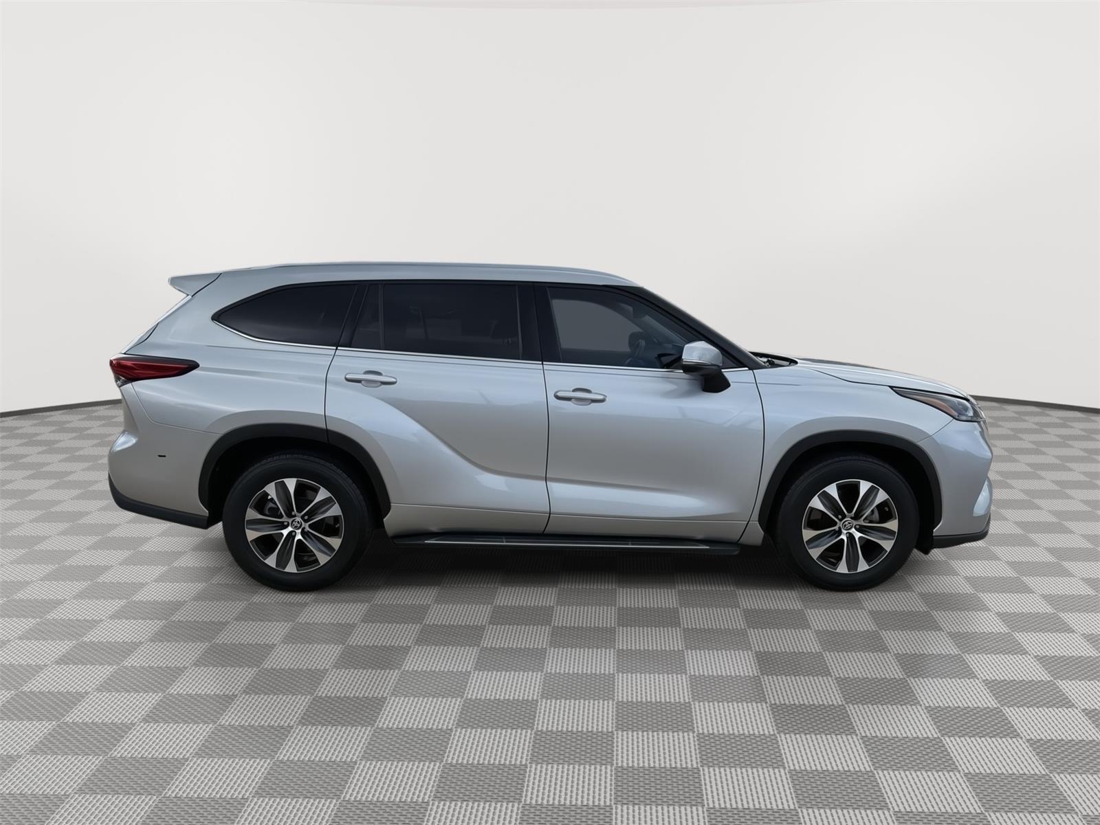 2023 Toyota Corolla Hybrid SE photo 16