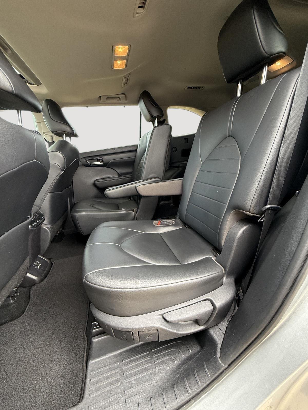 2023 Toyota Corolla Hybrid SE photo 20