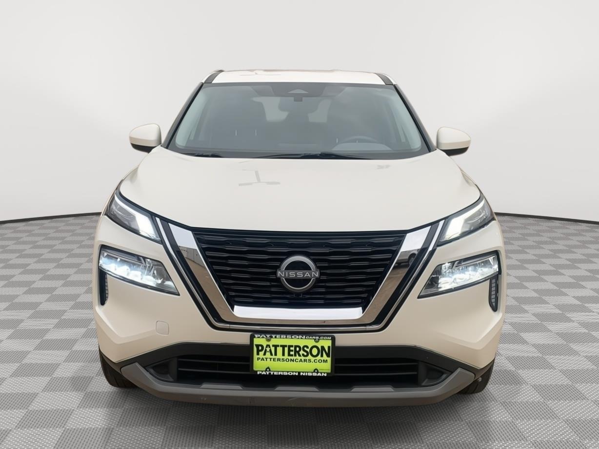 2023 Nissan Rogue SV photo 3