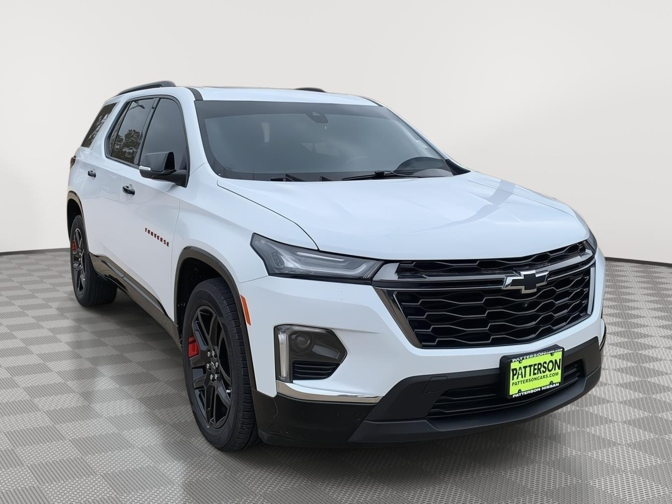 2023 Chevrolet Traverse Premier's photo
