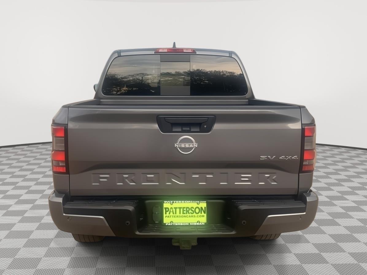 2024 Nissan Frontier SV photo 4