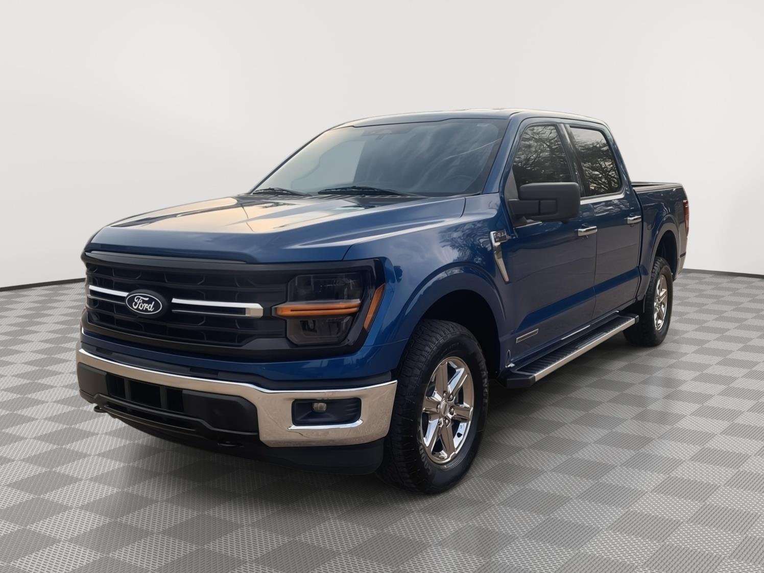 2024 Ford F-150 XLT photo 4