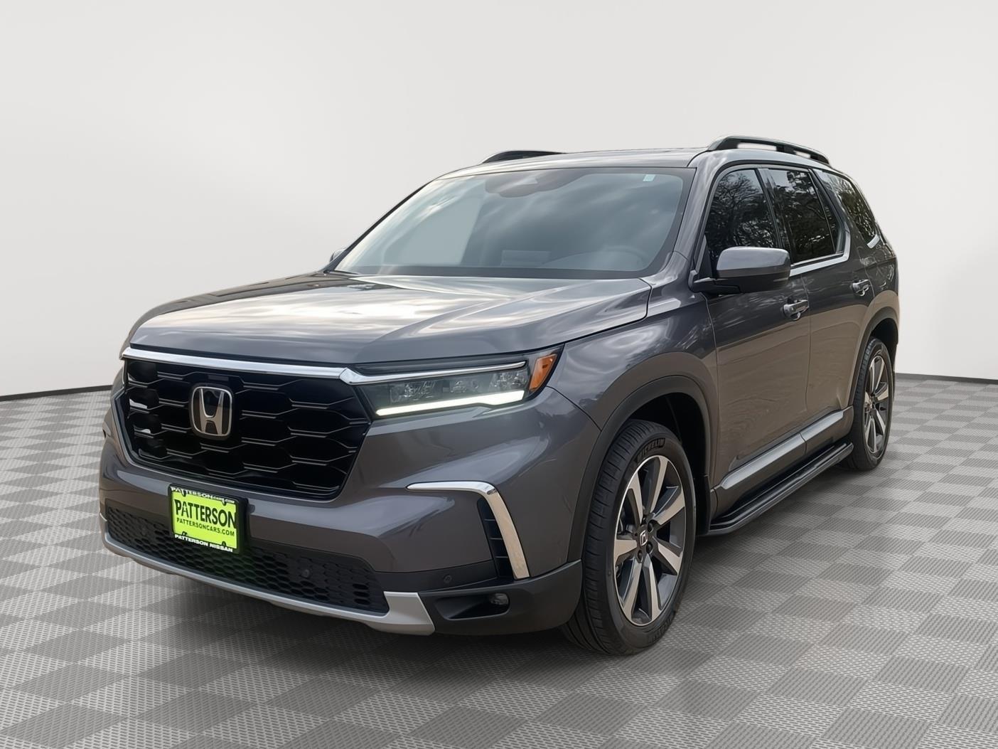 2023 Honda Pilot Touring photo 4
