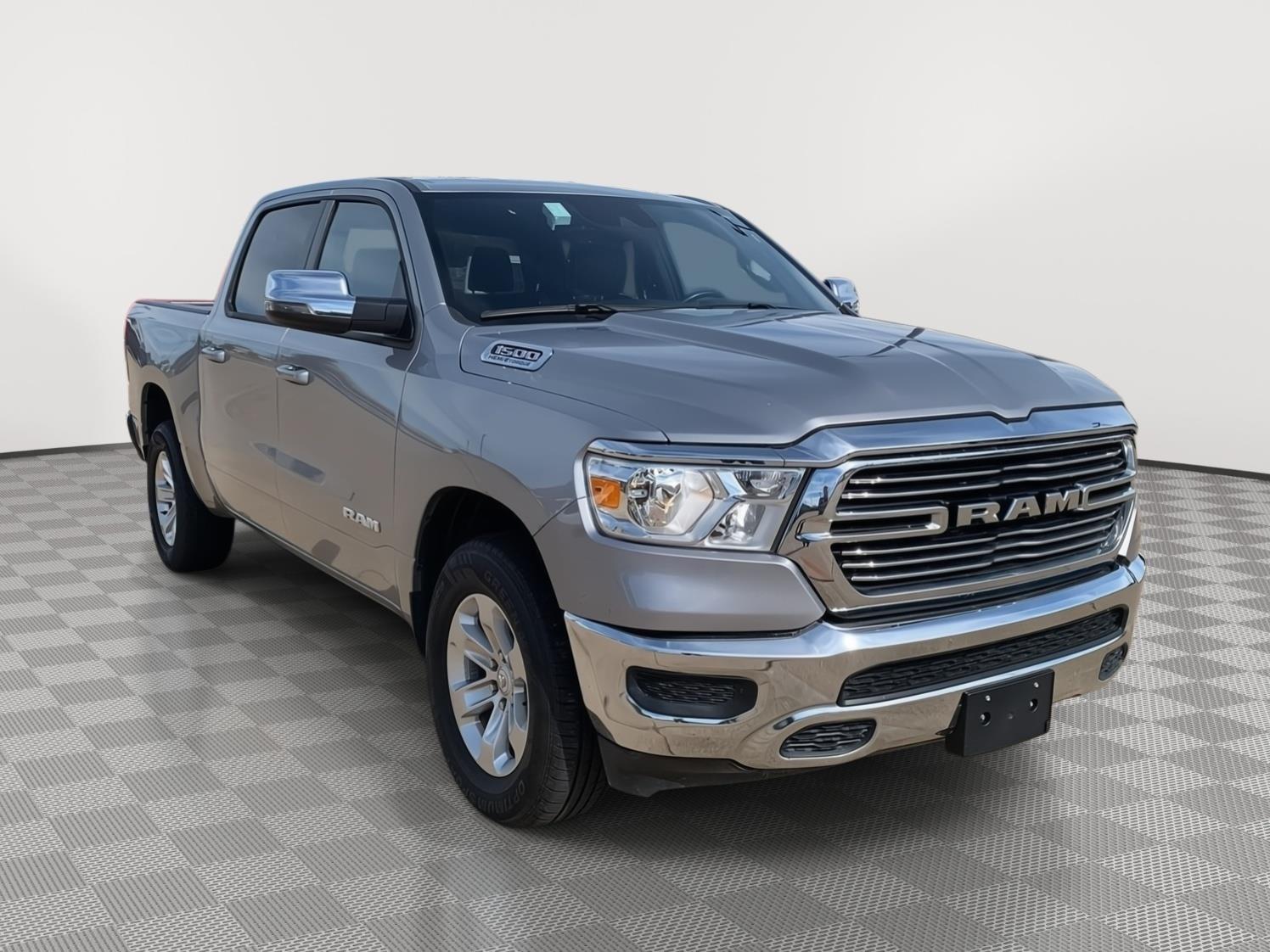 2024 RAM Ram 1500 Pickup Laramie's photo