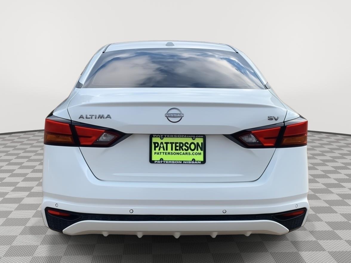 2025 Nissan Altima 2.5 SV photo 4