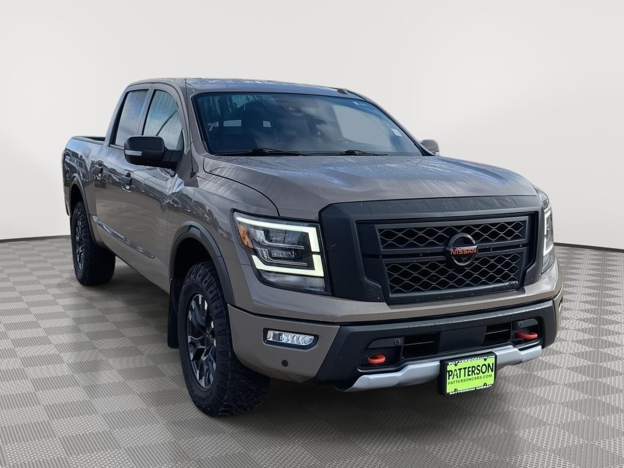 2021 Nissan Titan PRO-4X's photo