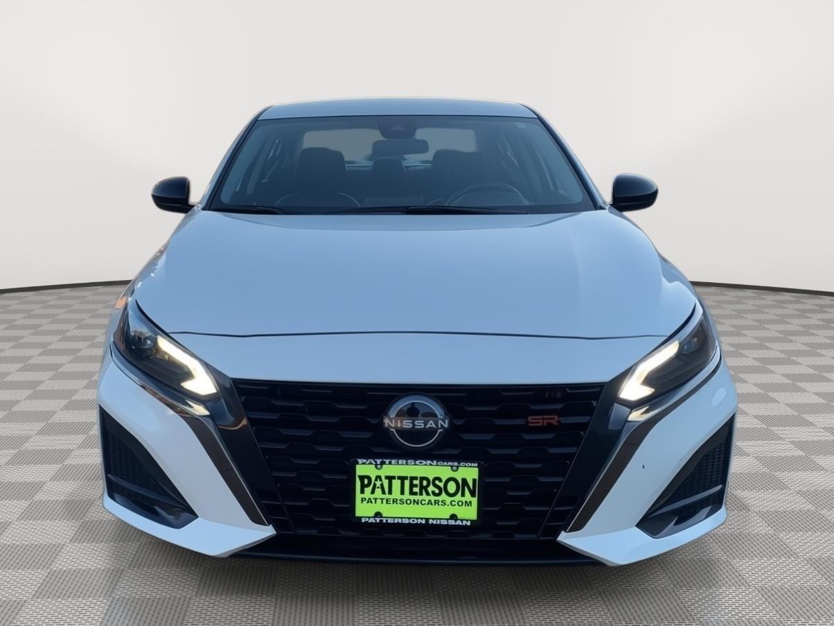 2024 Nissan Altima 2.5 SR photo 3