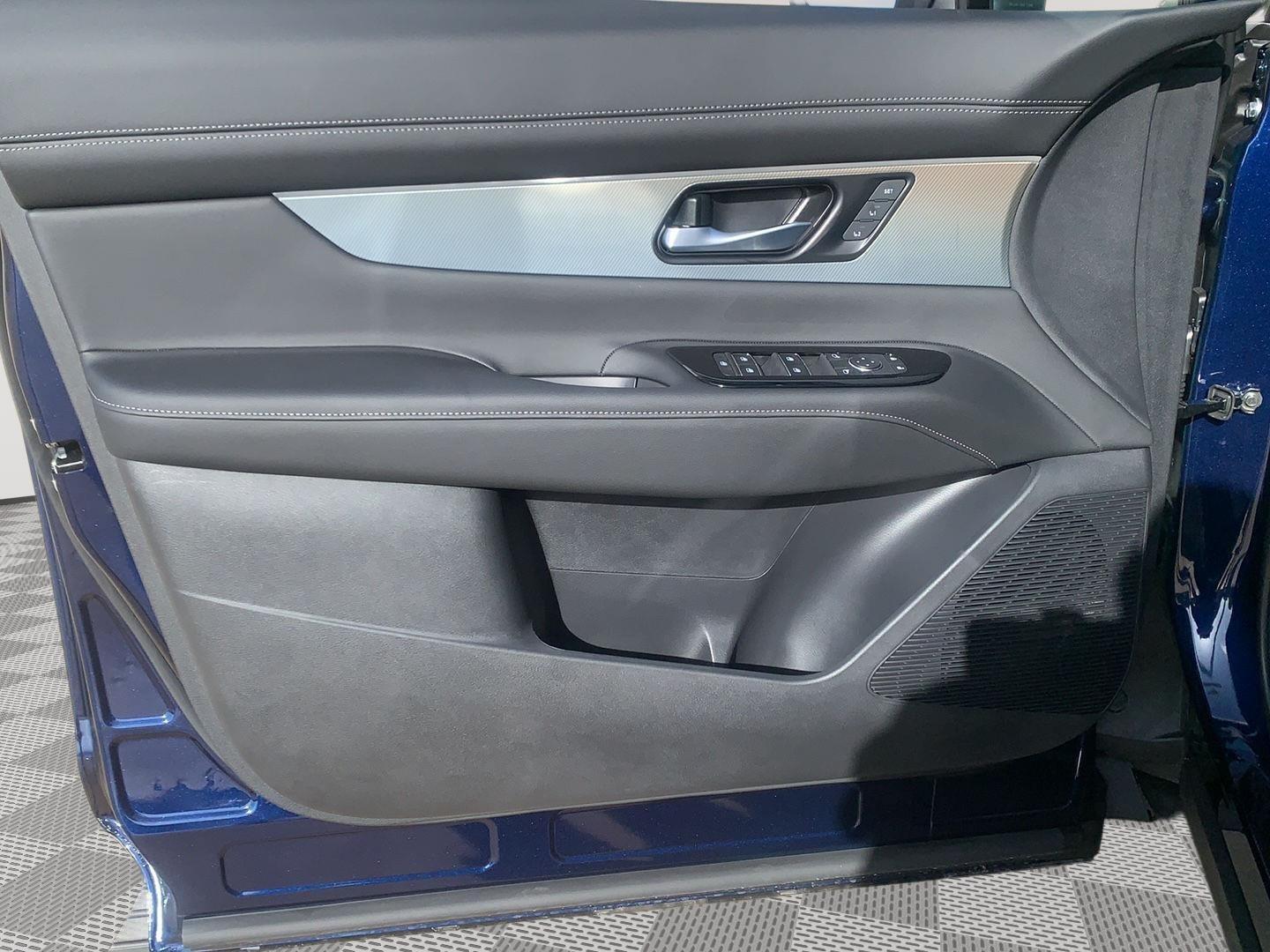 2025 Nissan Murano SL - Photo 20