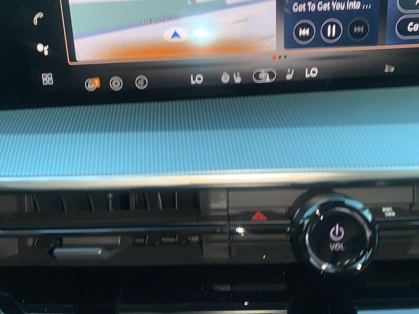 2025 Nissan Murano SL - Photo 8