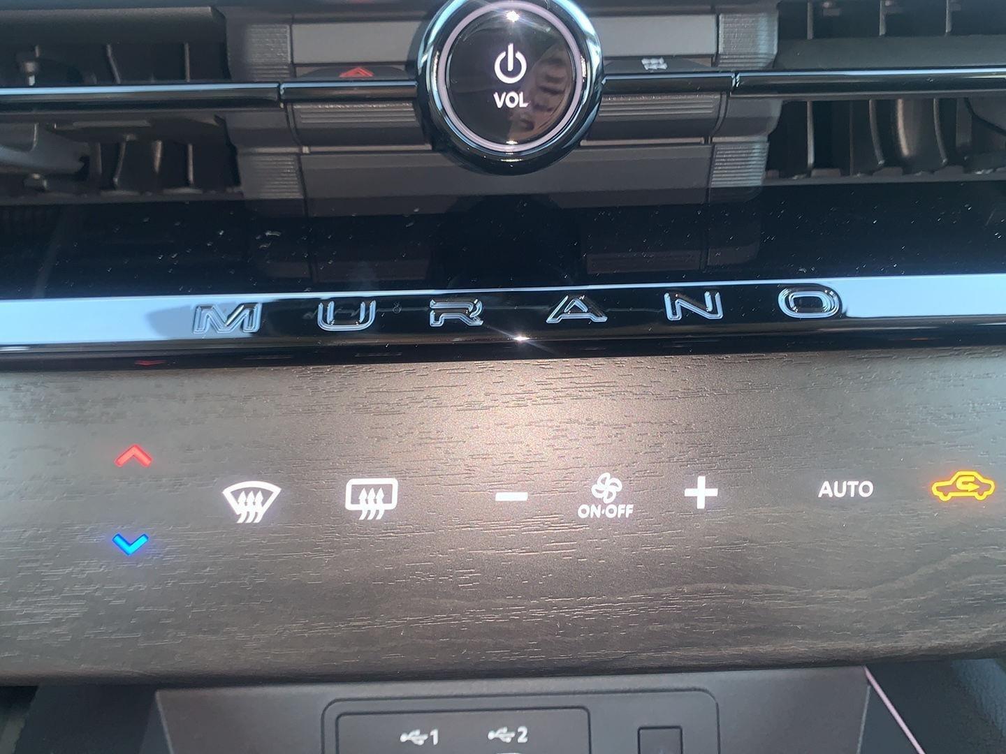 2025 Nissan Murano SL - Photo 14
