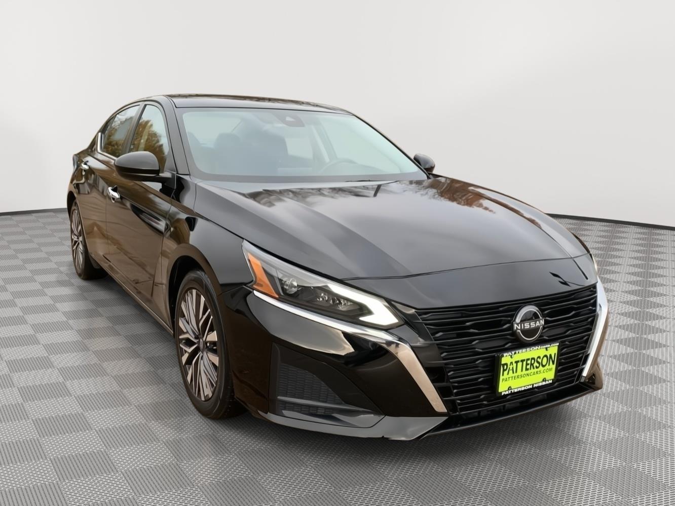 2023 Nissan Altima SV