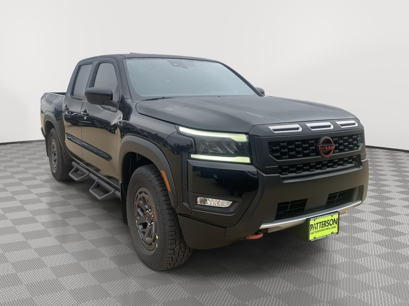 2026 Nissan Frontier PRO-X's photo