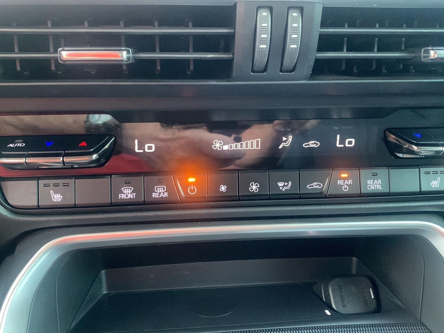 2024 Mazda CX-90 3.3 Turbo Preferred Plus photo 6