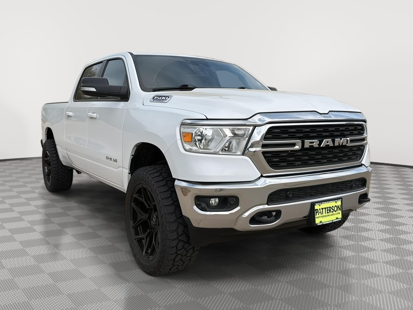 2022 RAM 1500 Big Horn/Lone Star 4x4 Crew Cab 6'4's photo