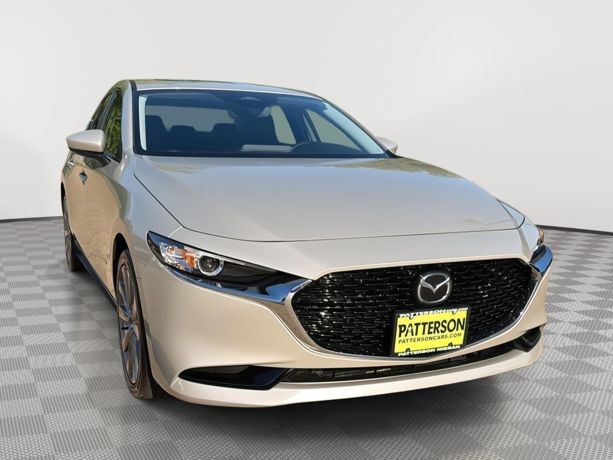 Gray (Platinum Quartz Metallic) 2026 Mazda MAZDA3 2.5 S Preferred Sedan FWD Sedan Front-Wheel Drive Automatic