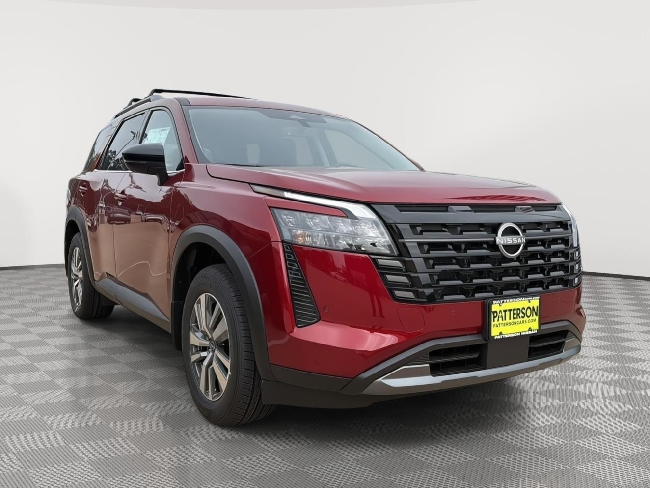 2026 Nissan Pathfinder SL 2WD's photo