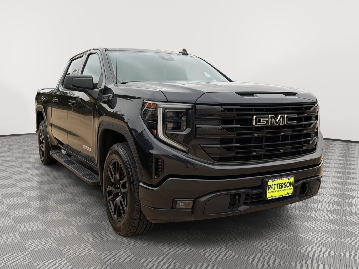 2024 GMC Sierra 4WD Crew Cab Short Box Elevation's photo