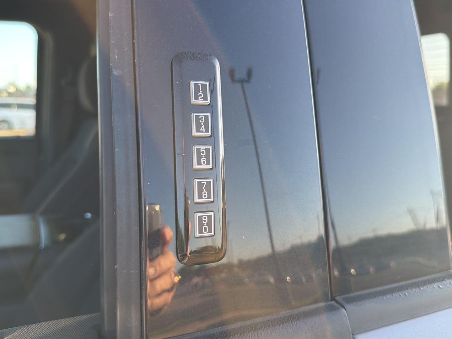 2023 Ford F-150 XLT - Photo 16