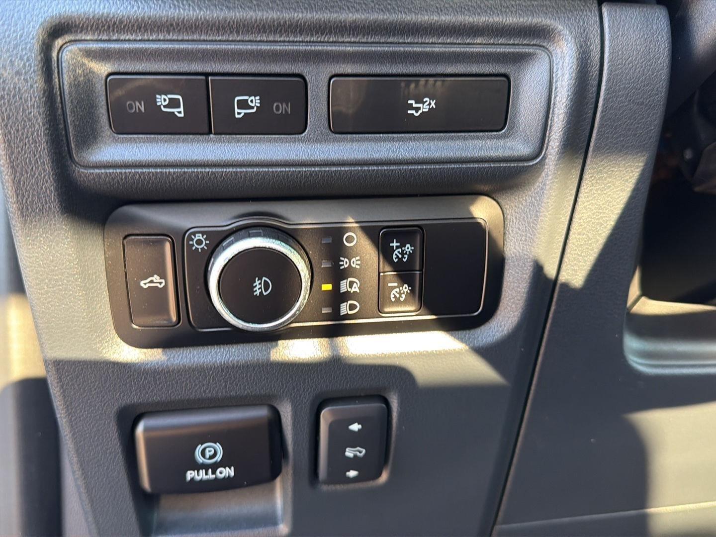 2023 Ford F-150 XLT - Photo 8