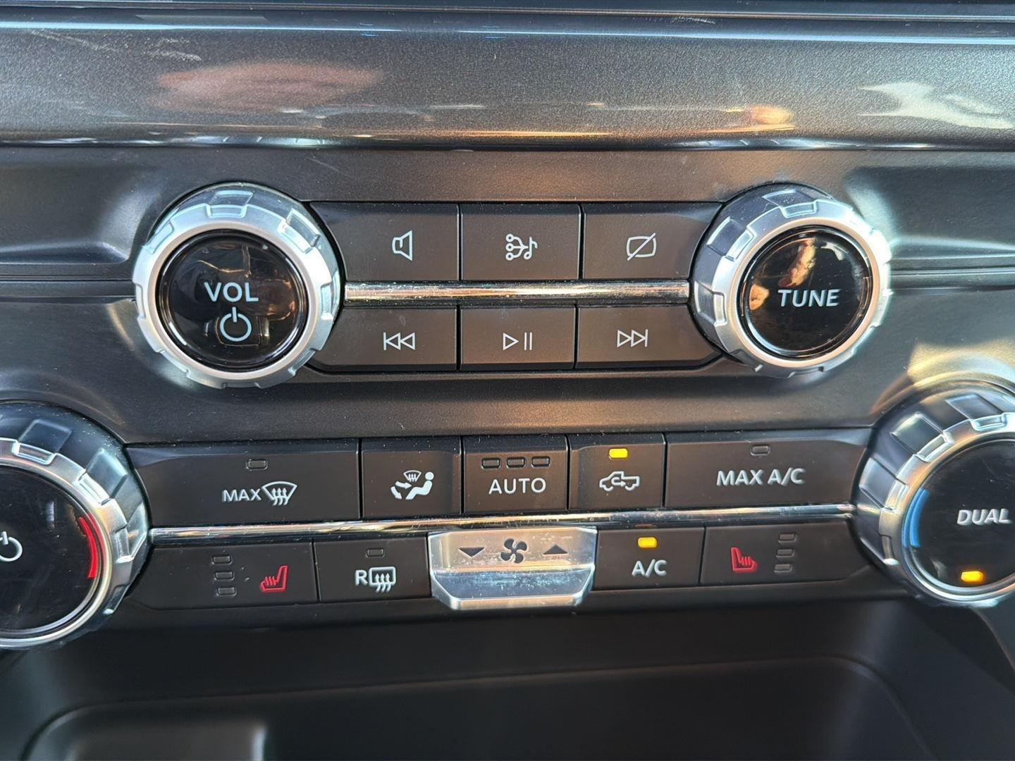 2023 Ford F-150 XLT - Photo 13