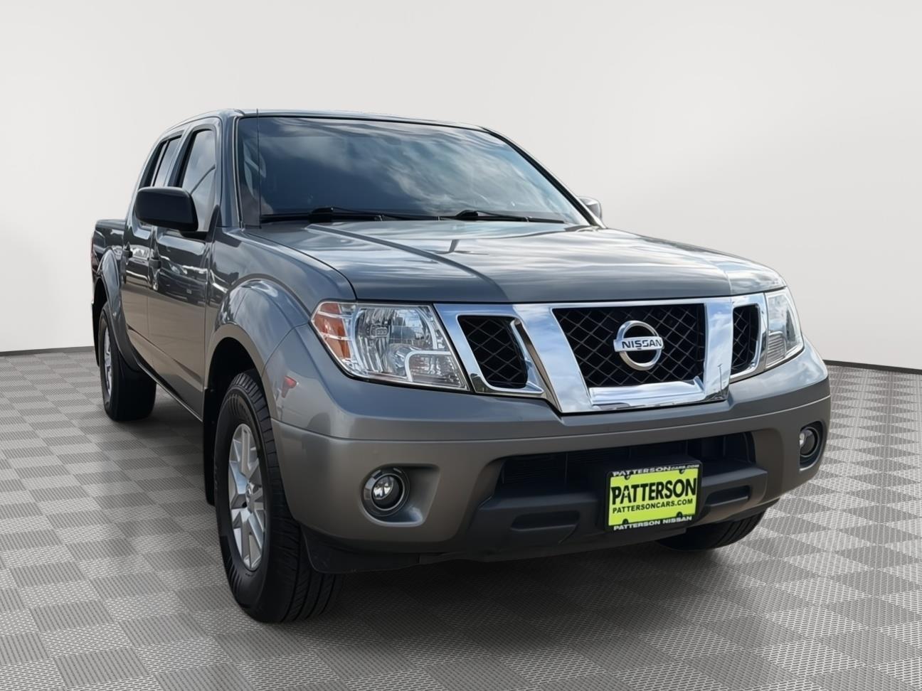 2021 Nissan Frontier SV Crew Cab 4X2 SWB's photo