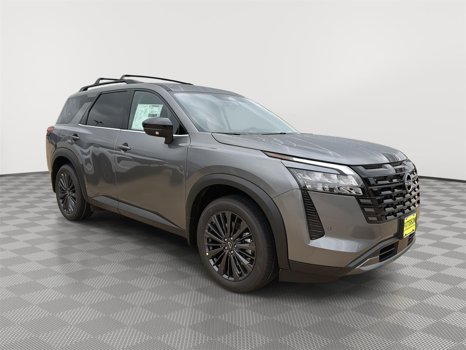2026 Nissan Pathfinder SL 2WD's photo