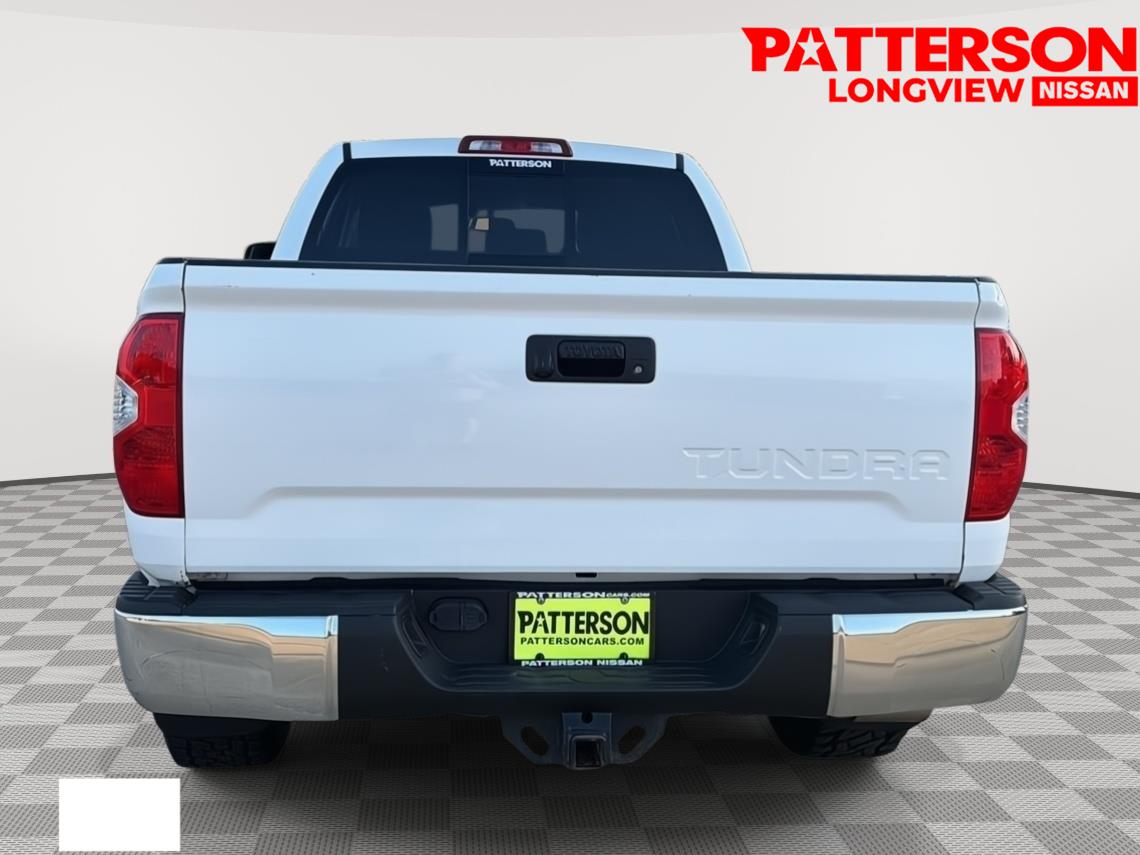 Used 2017 Super White Toyota SR5 image 3