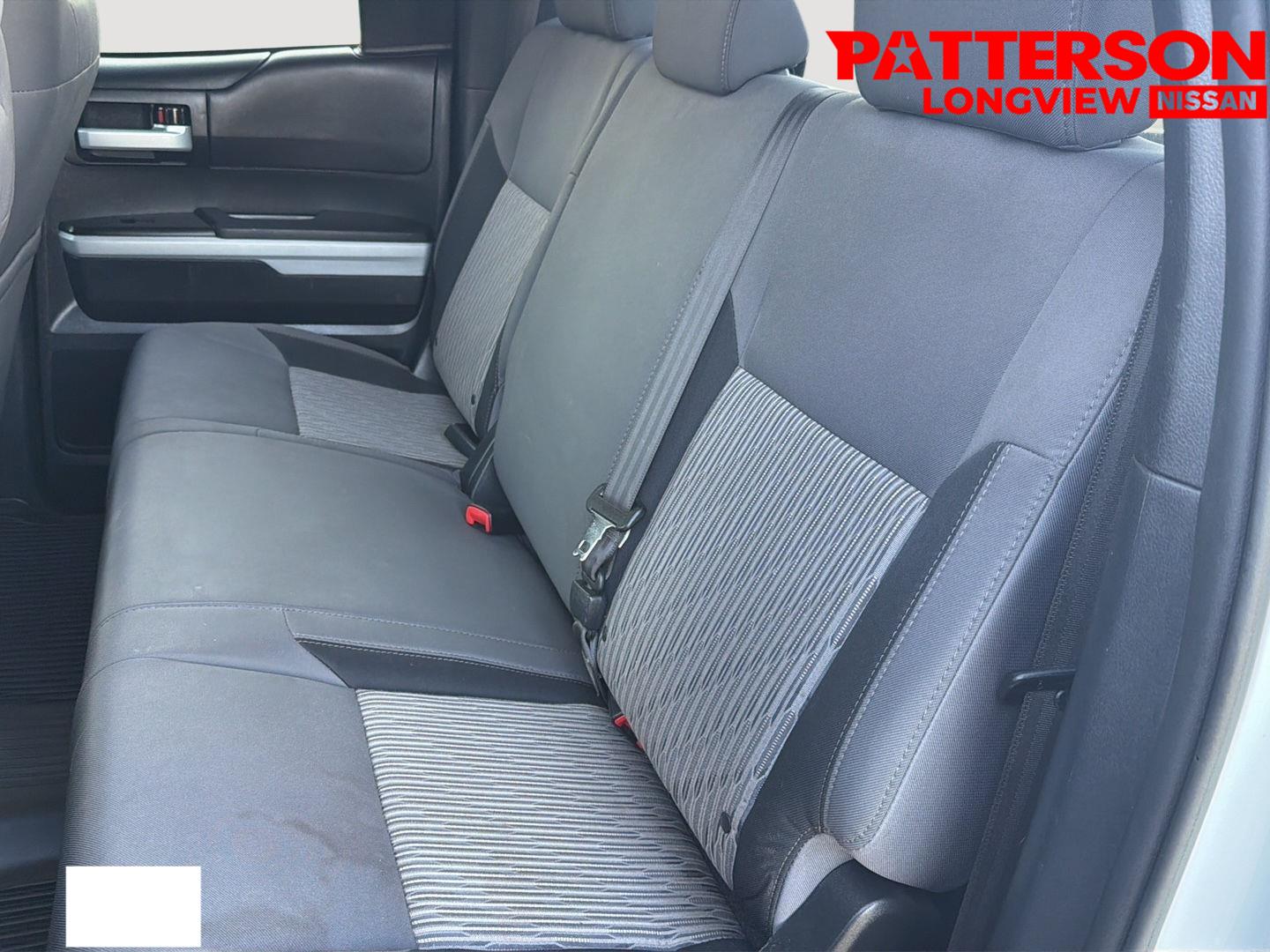 Used 2017 Super White Toyota SR5 image 15