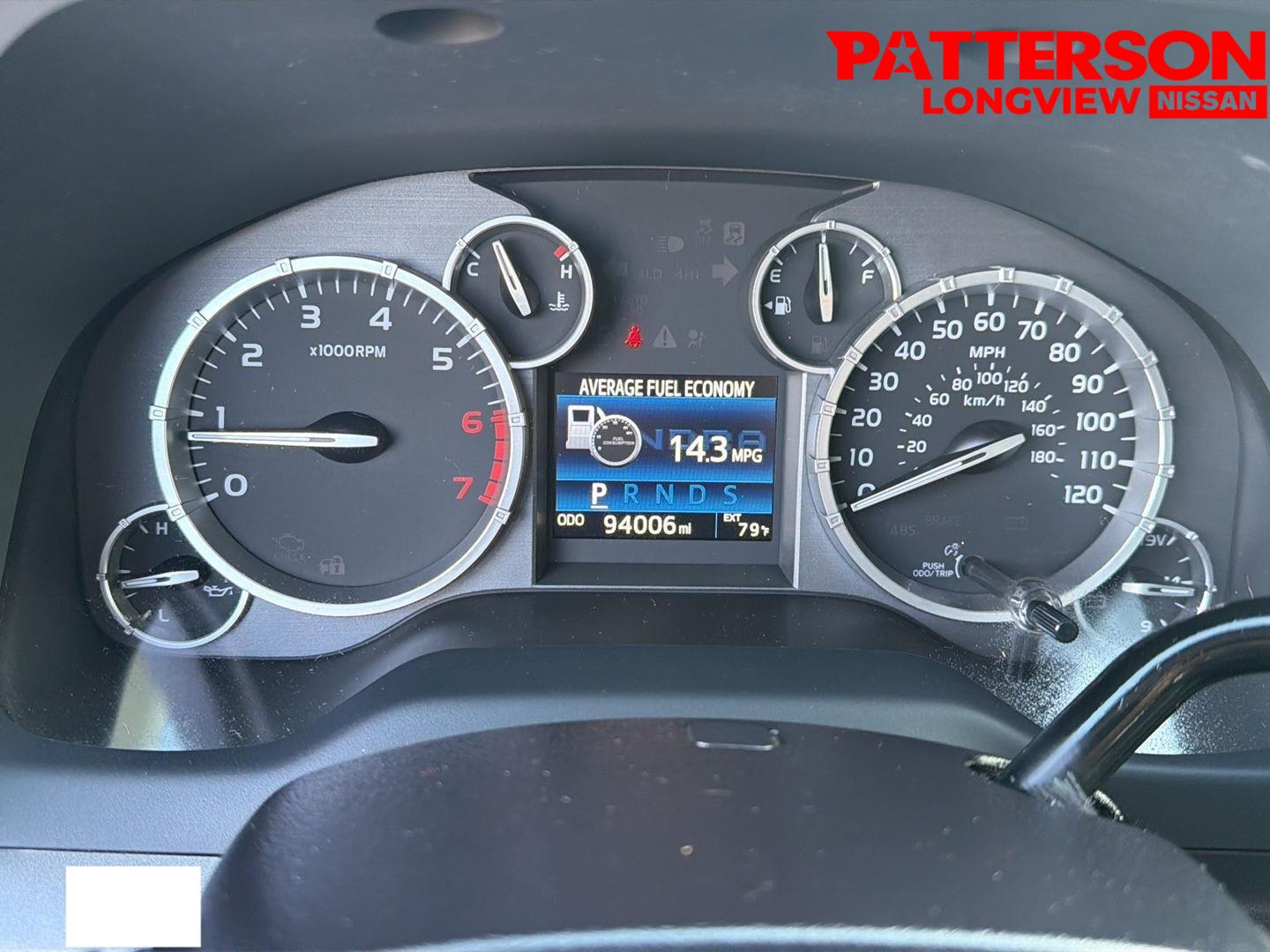 Used 2017 Super White Toyota SR5 image 6